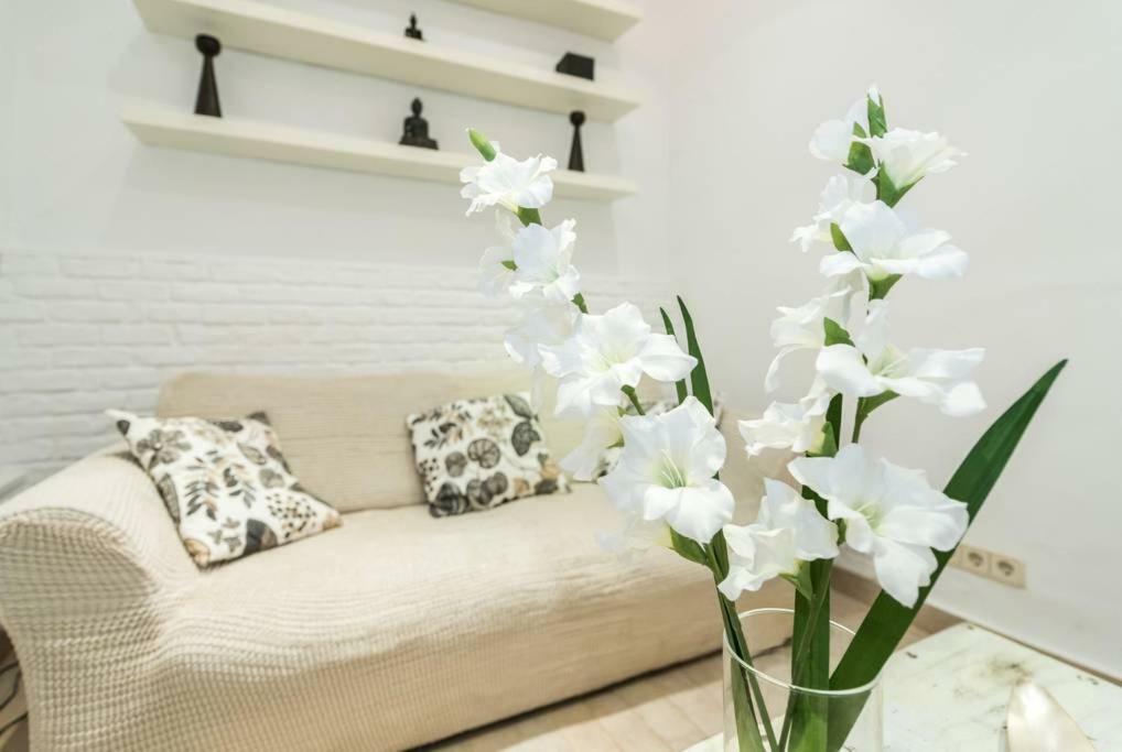 Stylish Loft At Chueca'S Heart Apartment Madrid Exterior foto